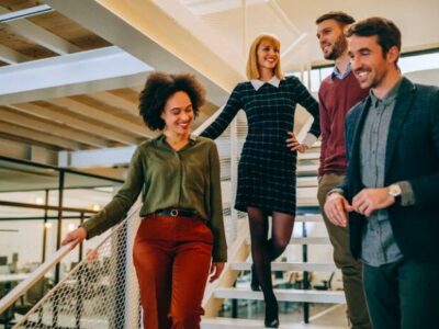 Guten Start in die neue Arbeitsstelle: Erfolgreich in den Job starten