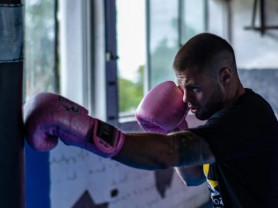 Dustin Poirier Vermögen 2025 und der Weg vom Außenseiter zum UFC-Star