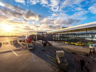 was ist der größte flughafen der welt
