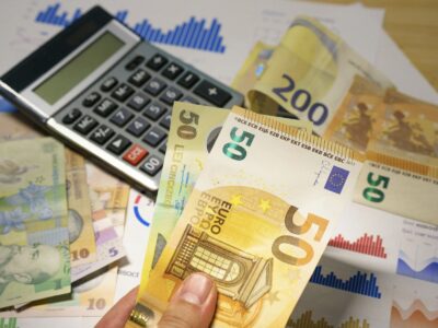 Wie reduziert man monatliche Ausgaben